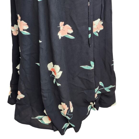 Reformation Carina Wrap Dress Womens Size Medium Black Floral Print Crepe Midi - Picture 5 of 10